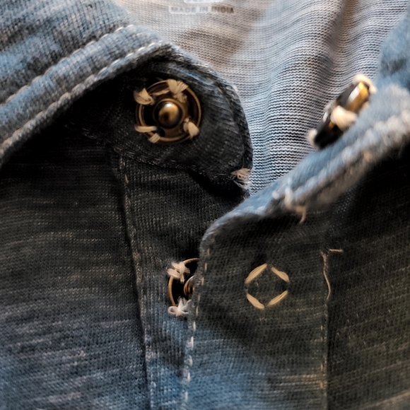 EUC VINTAGE INC Snap Polo - Picture 5 of 8